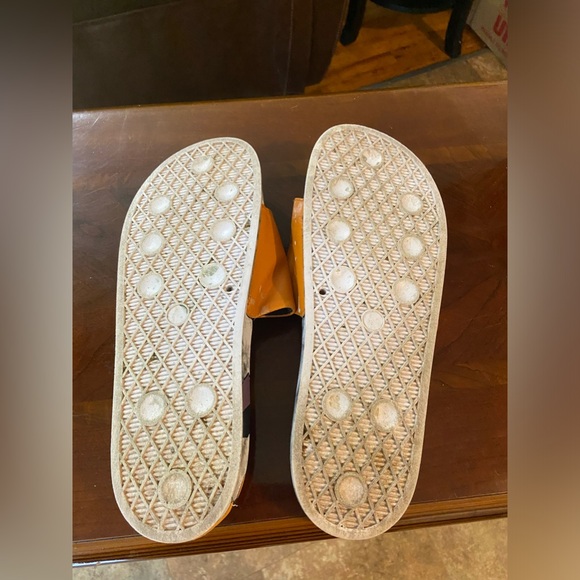 Ichiraku/ Narto Sandle/Flip flops Men's - Picture 2 of 6